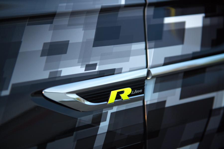 Детали экстерьера Volkswagen Tiguan R-Line Aero Concept 2018 года  (фото 2 из 11)